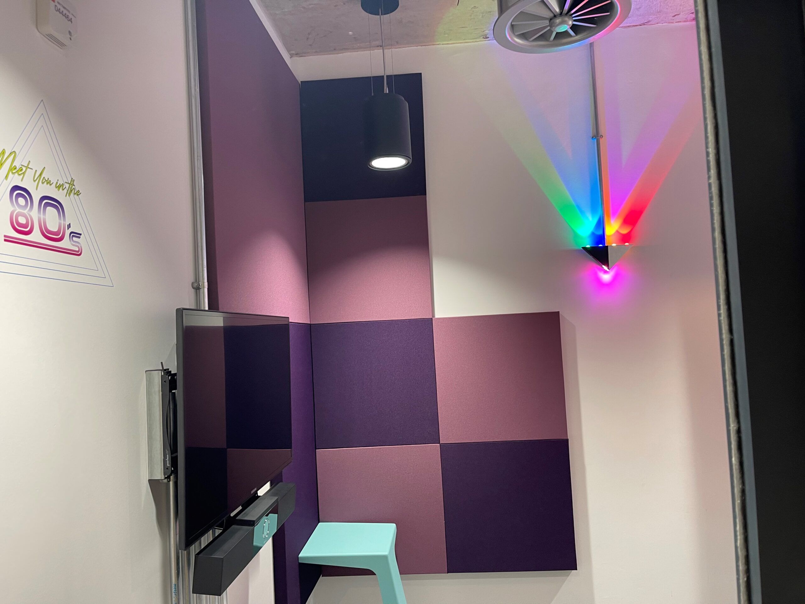 Panneau acoustique carré en mousse enveloppée de tissu 30/50/70mm – Image 3